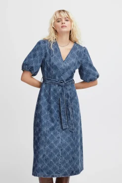 Ichi IHASKI Robe