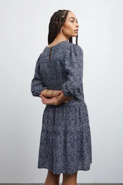 Ichi IHELUMA Robe