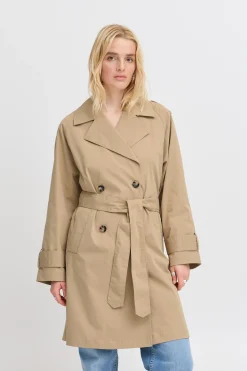 Ichi IHEZOVA Veste d'extérieur