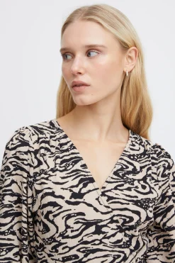 Ichi IHFANORA Robe