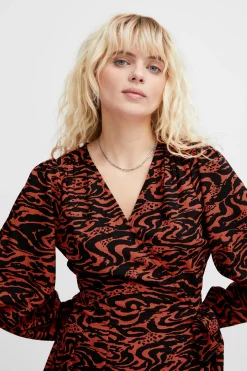 Ichi IHFANORA Robe