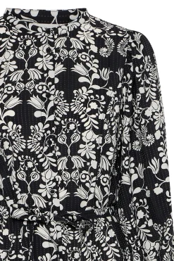 Ichi IHGOCINA Robe