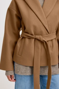 Ichi IHJANNET Veste d'extérieur