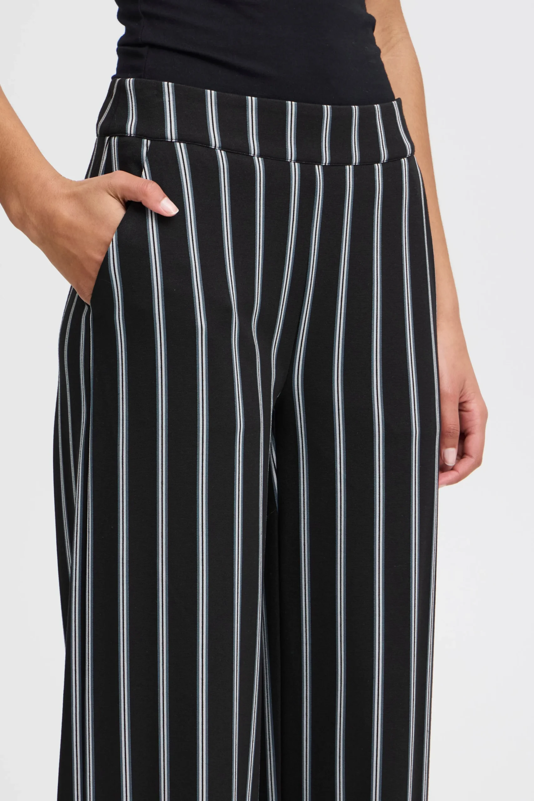 Ichi IHRUTI Pantalon