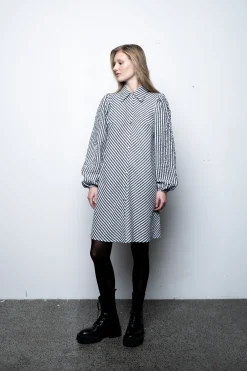 Ichi IXSTACY Robe